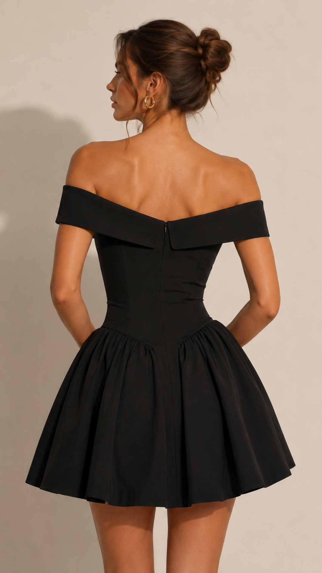 Noir Étoile Dress